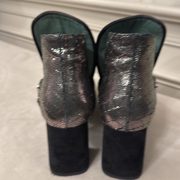 Paola d’Arcano shiny dark silver ankle bootie with buckle sz 38 - Picture 6 of 8